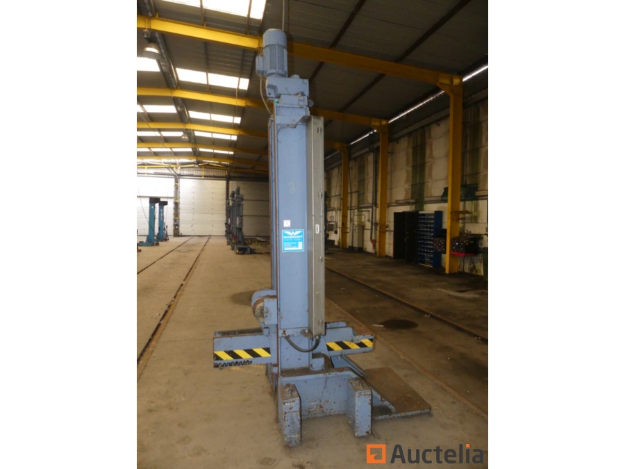 8-column industrial freight elevator for WINDHOFF trains and trams - C ...