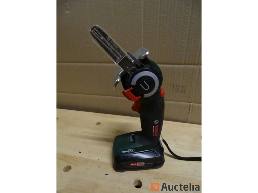 Bosch nanoblade best sale cordless saw