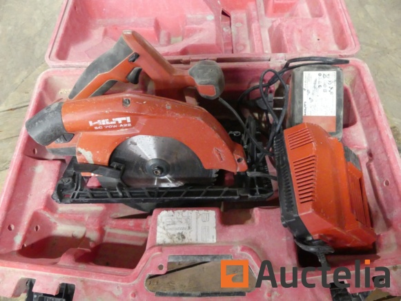 Hilti battery online saw