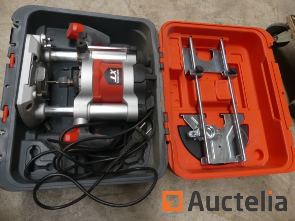 Router Black and Decker XTW 1500 E Hand tools auctelia