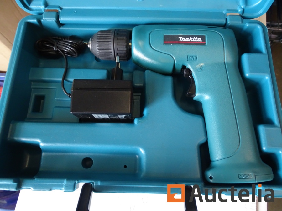 Makita 6176d top