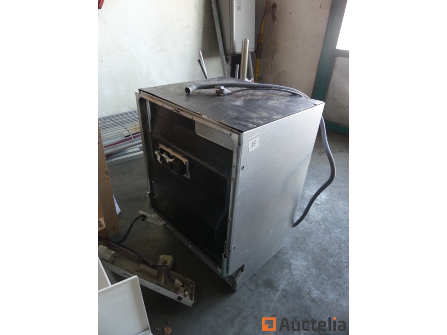 Lavevaisselle encastrable Smeg 12059, Lit pliant Lave vaisselle — free download